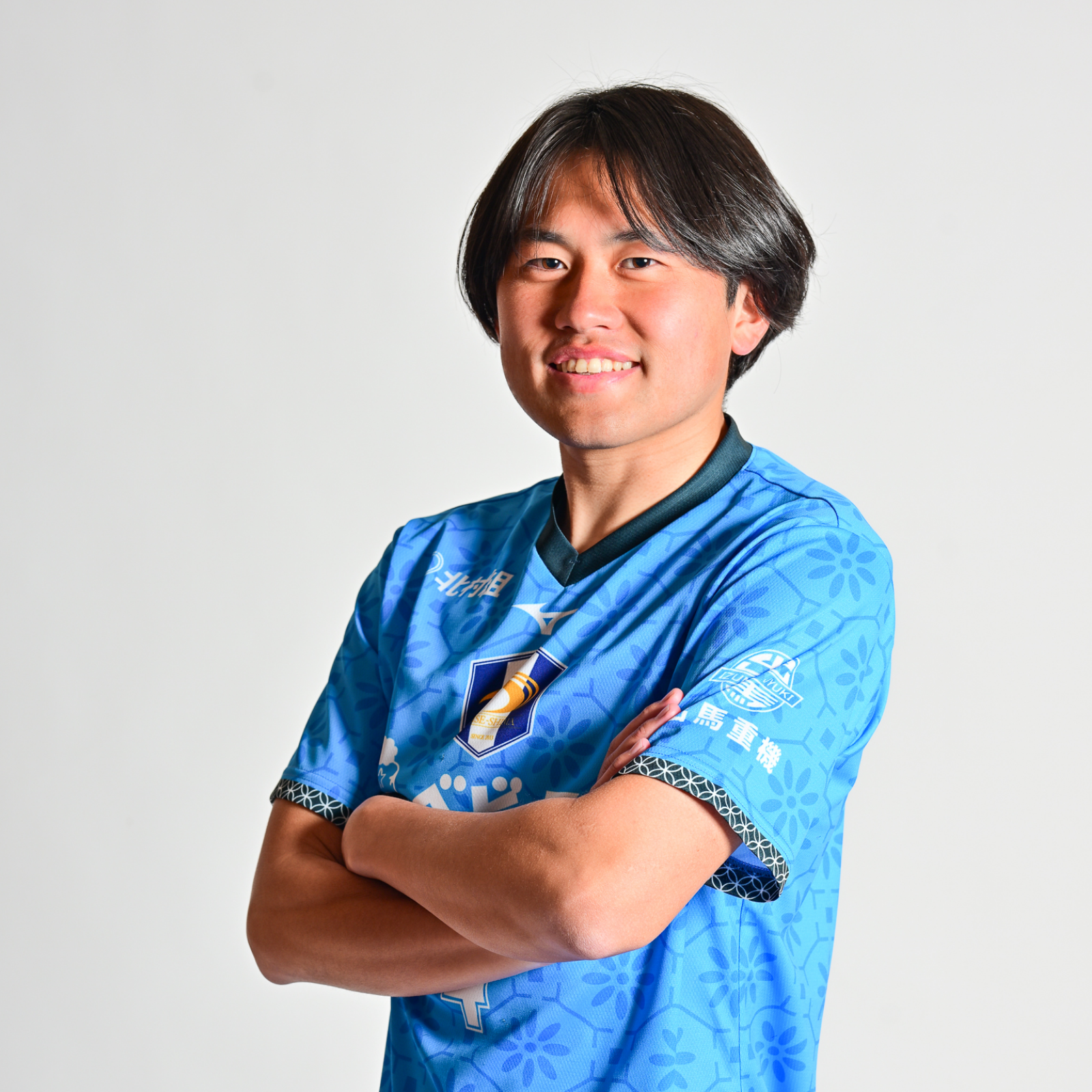 村越　大輔